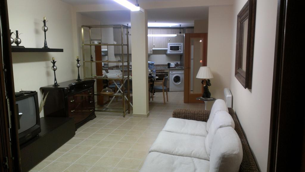 Apartamentos La Covatilla Neila de San Miguel Zewnętrze zdjęcie