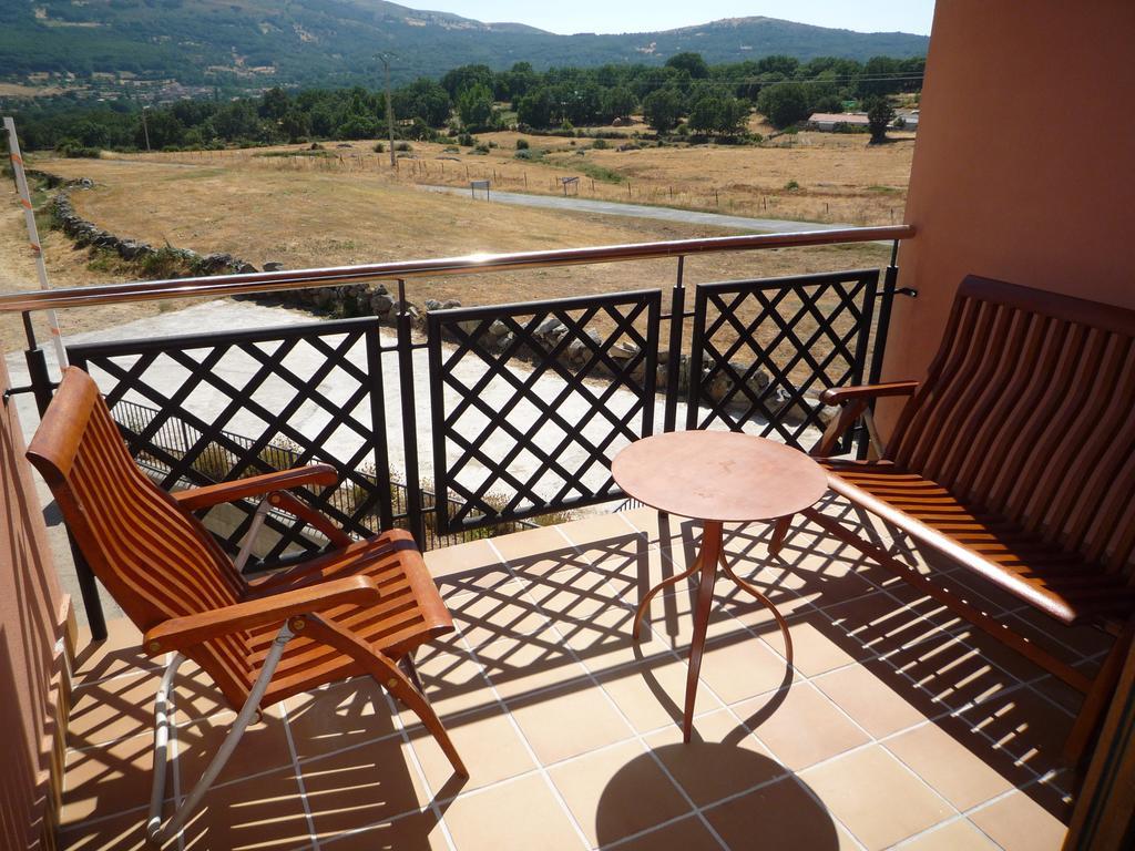 Apartamentos La Covatilla Neila de San Miguel Zewnętrze zdjęcie