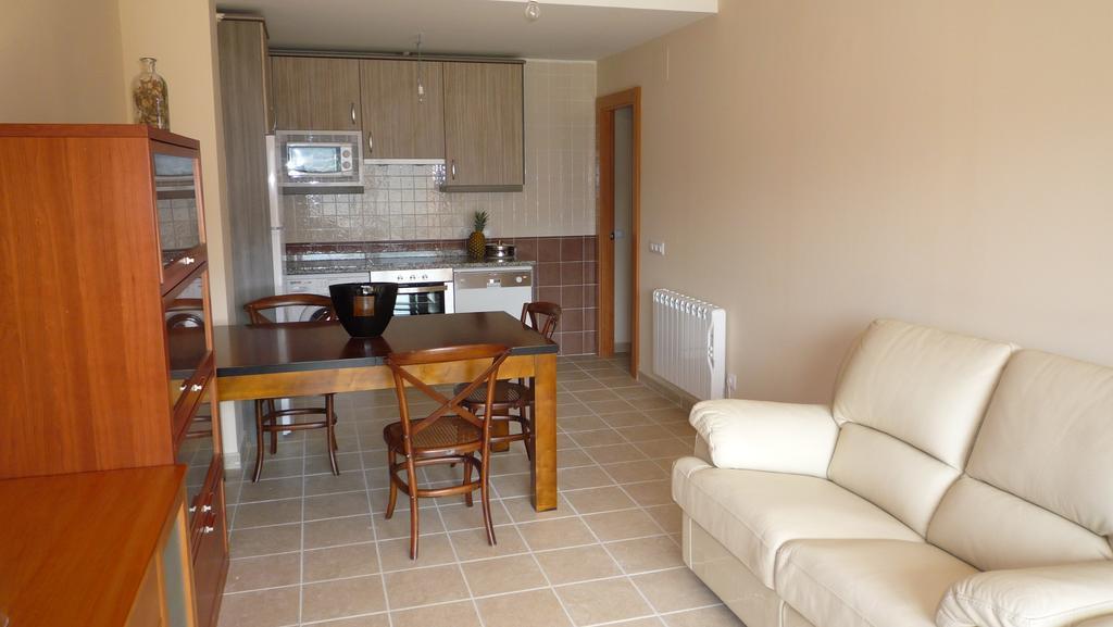 Apartamentos La Covatilla Neila de San Miguel Zewnętrze zdjęcie